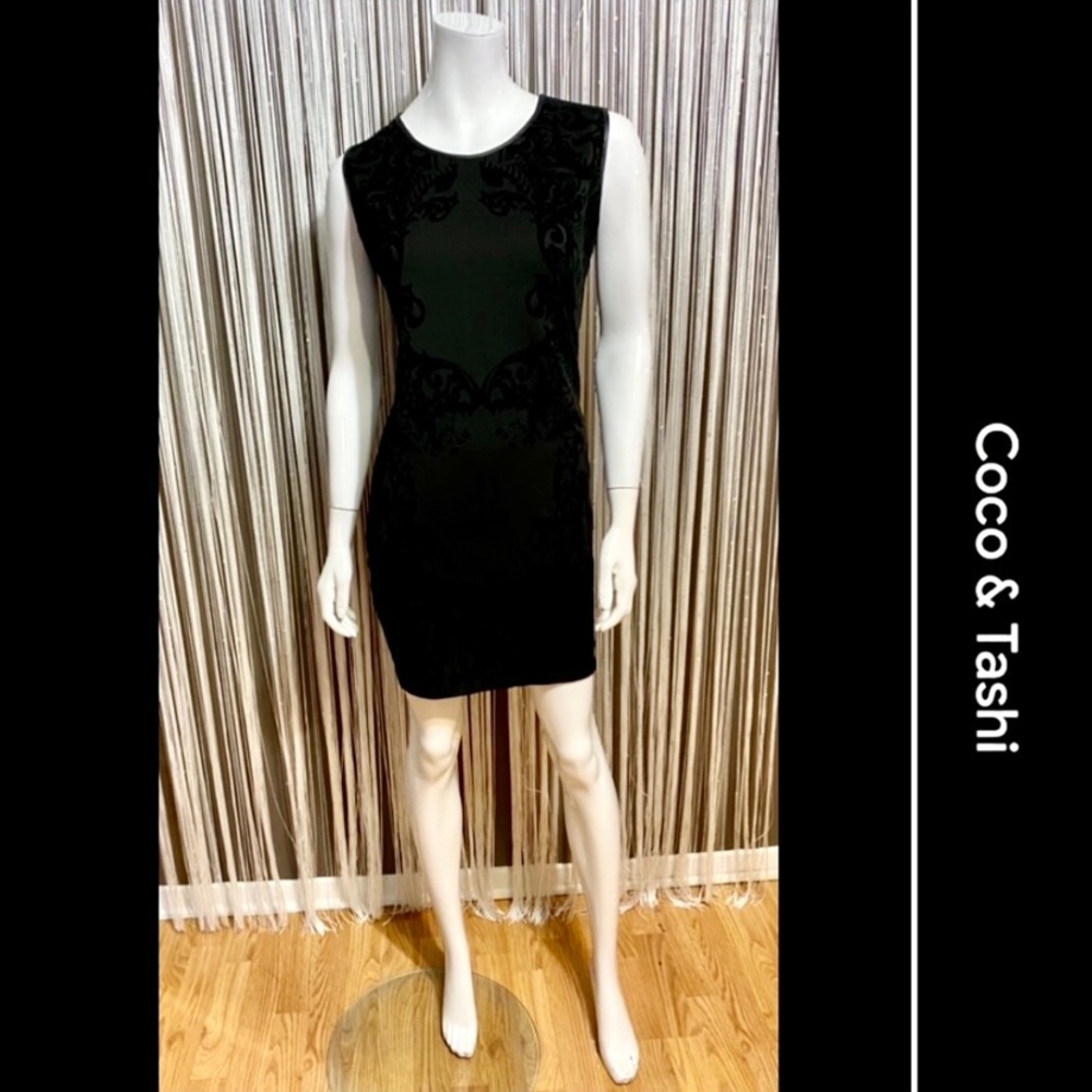 🔻SALE🔻COCO & TASHI🔹NEW CONDITION